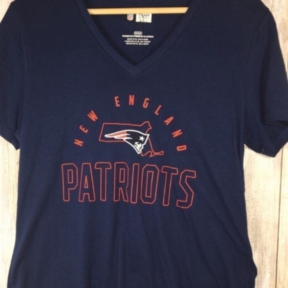 NFL New England Patriots Blue Tee - Picture 2 of 4